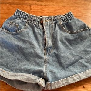 mom jean shorts
